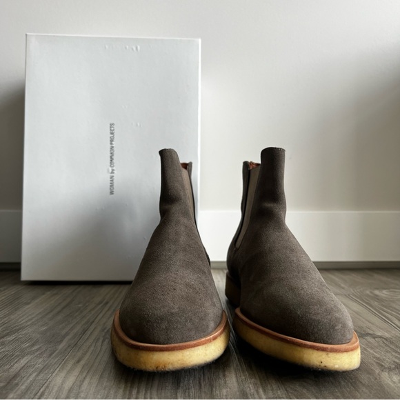 Woman by COMMON PROJECTS Suede Chelsea Boot - Picture 11 of 15